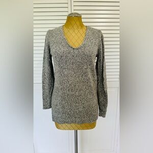 LOFT Gray V-Neck Sweater Classic Knit